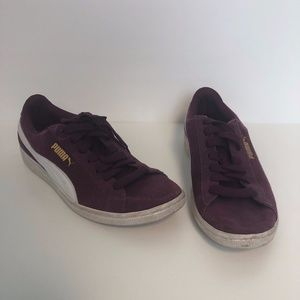 PUMA Maroon Sneakers Tennis Shoes ((size 7.5))
